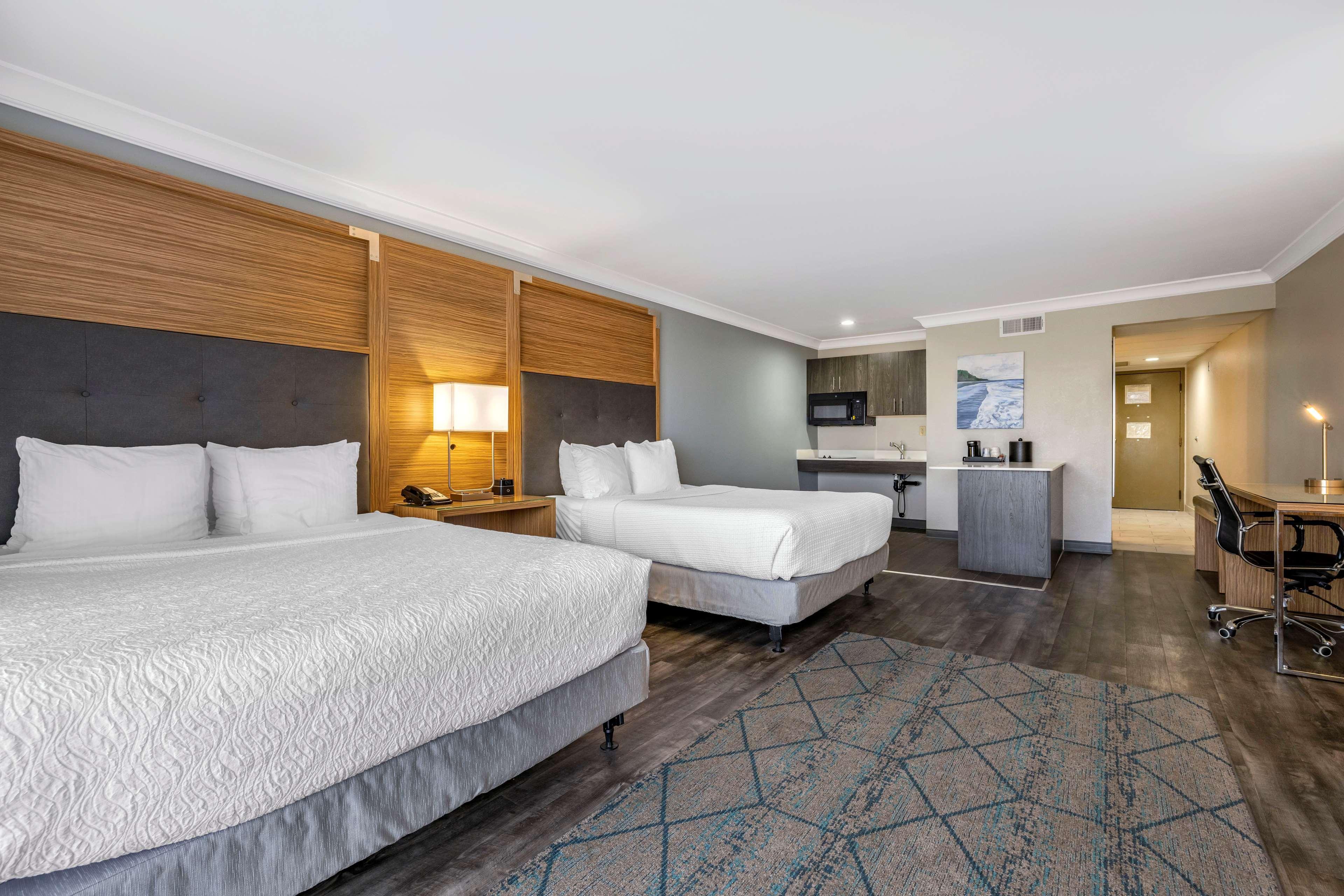 אנסיניטס The Encinitan Hotel & Suites מראה חיצוני תמונה
