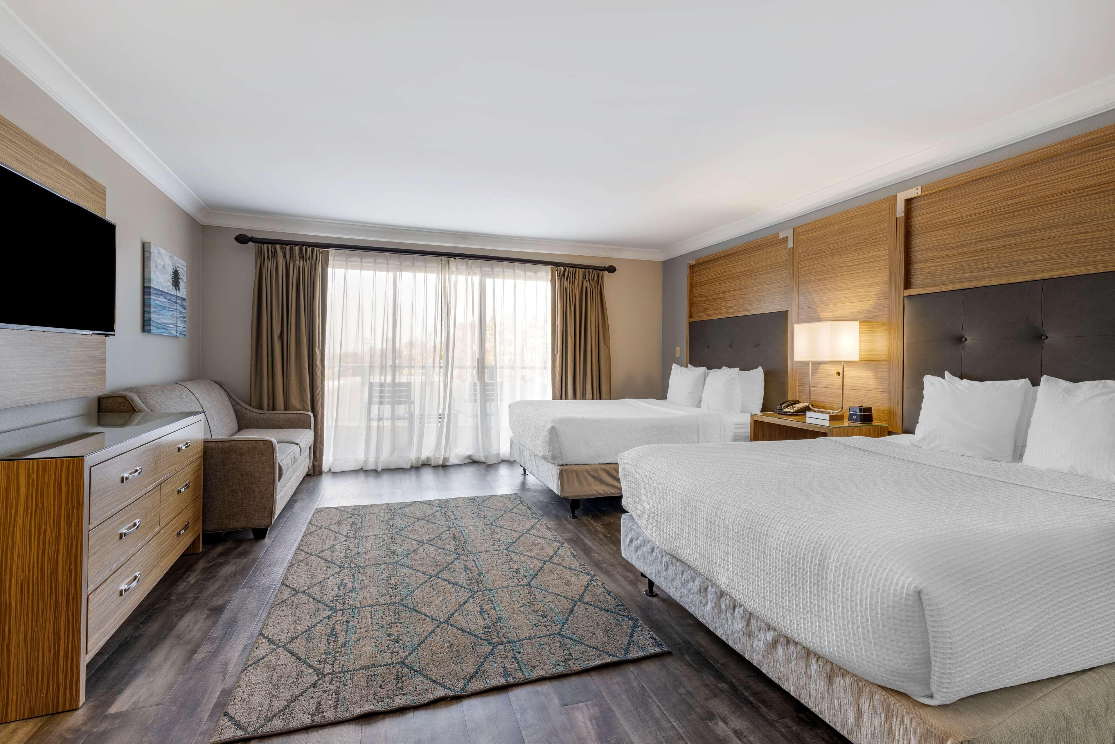 אנסיניטס The Encinitan Hotel & Suites מראה חיצוני תמונה