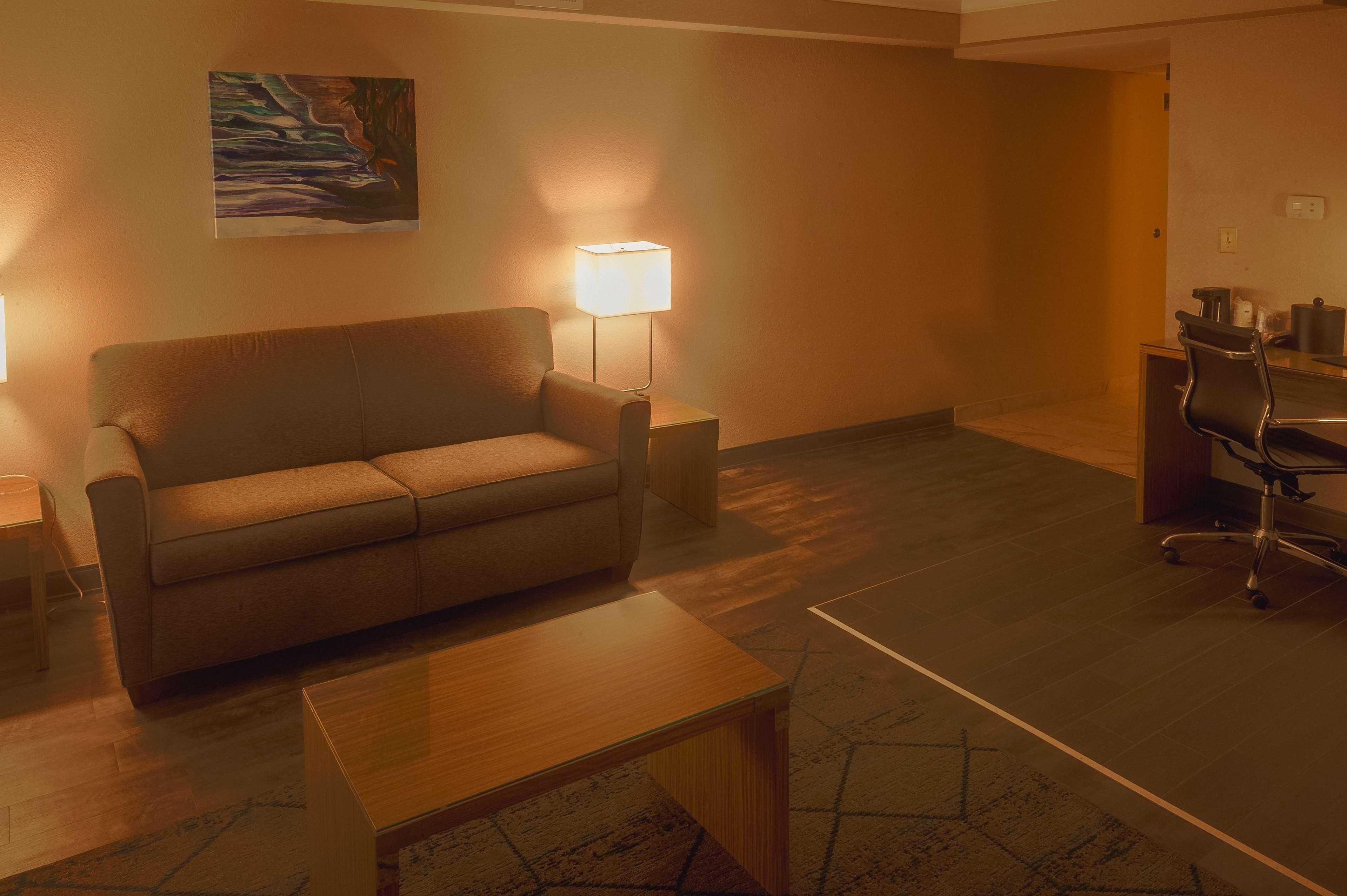 אנסיניטס The Encinitan Hotel & Suites מראה חיצוני תמונה