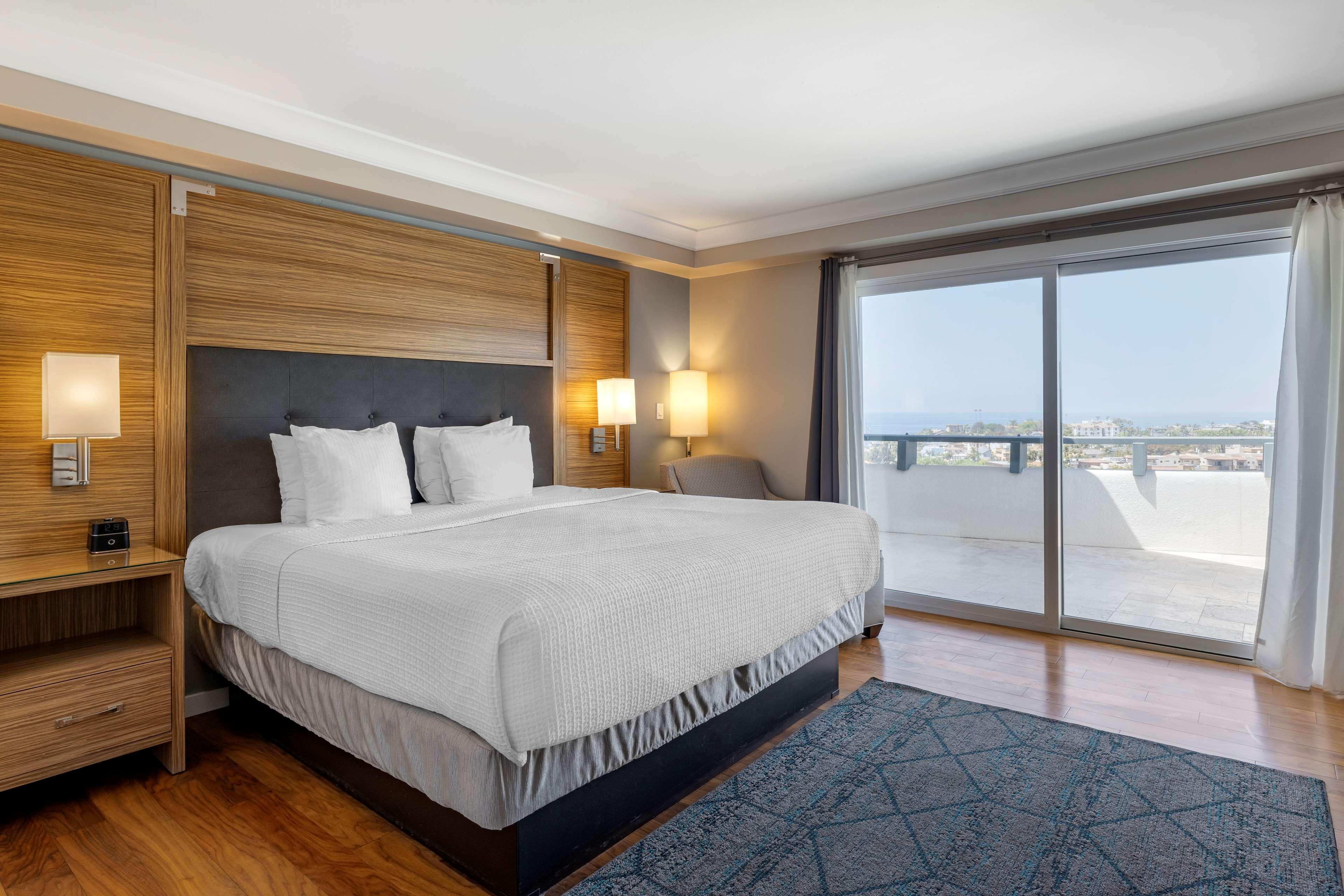 אנסיניטס The Encinitan Hotel & Suites מראה חיצוני תמונה