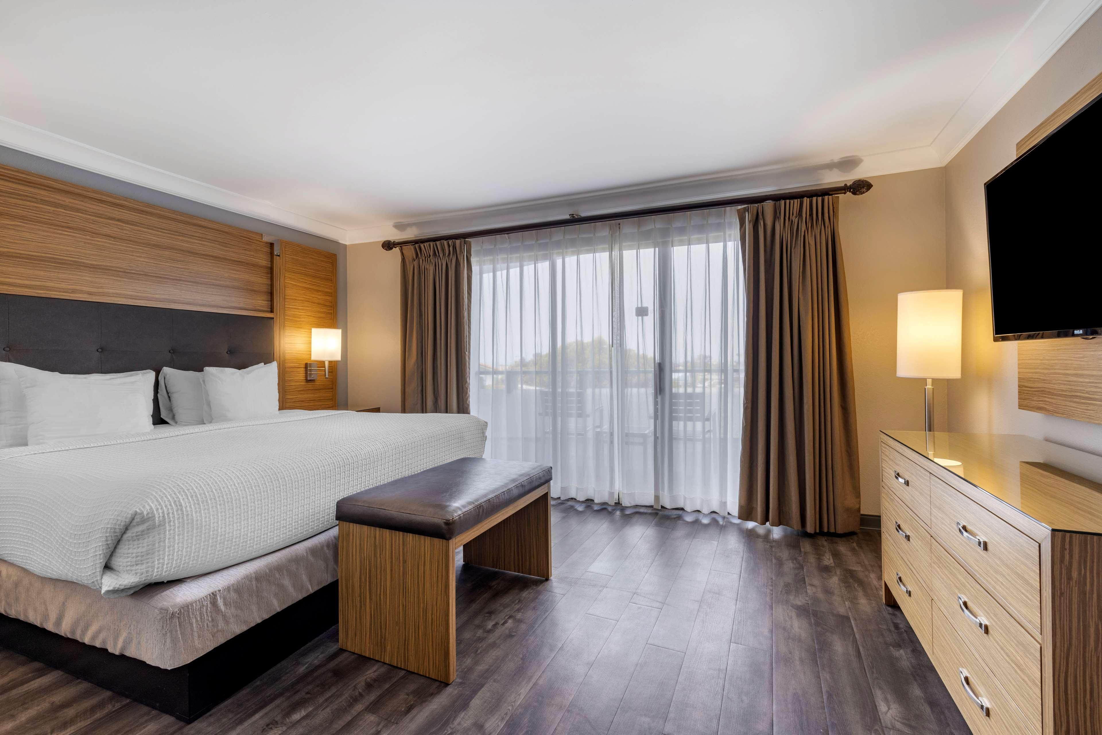 אנסיניטס The Encinitan Hotel & Suites מראה חיצוני תמונה