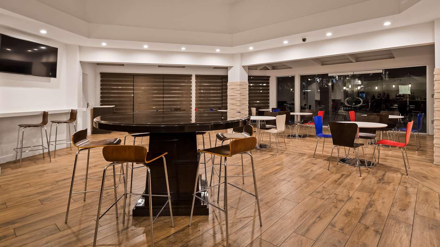 אנסיניטס The Encinitan Hotel & Suites מראה חיצוני תמונה