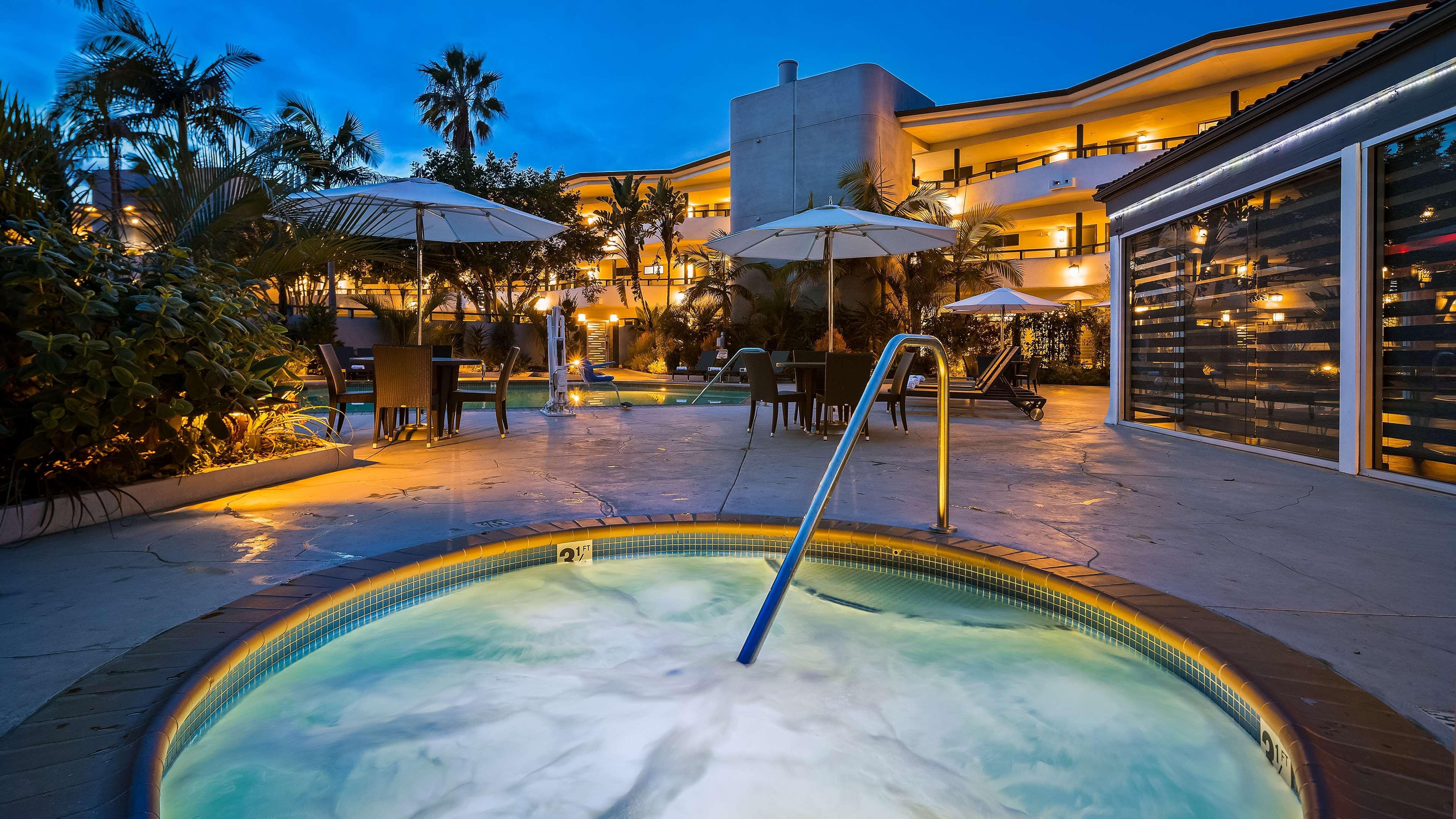 אנסיניטס The Encinitan Hotel & Suites מראה חיצוני תמונה