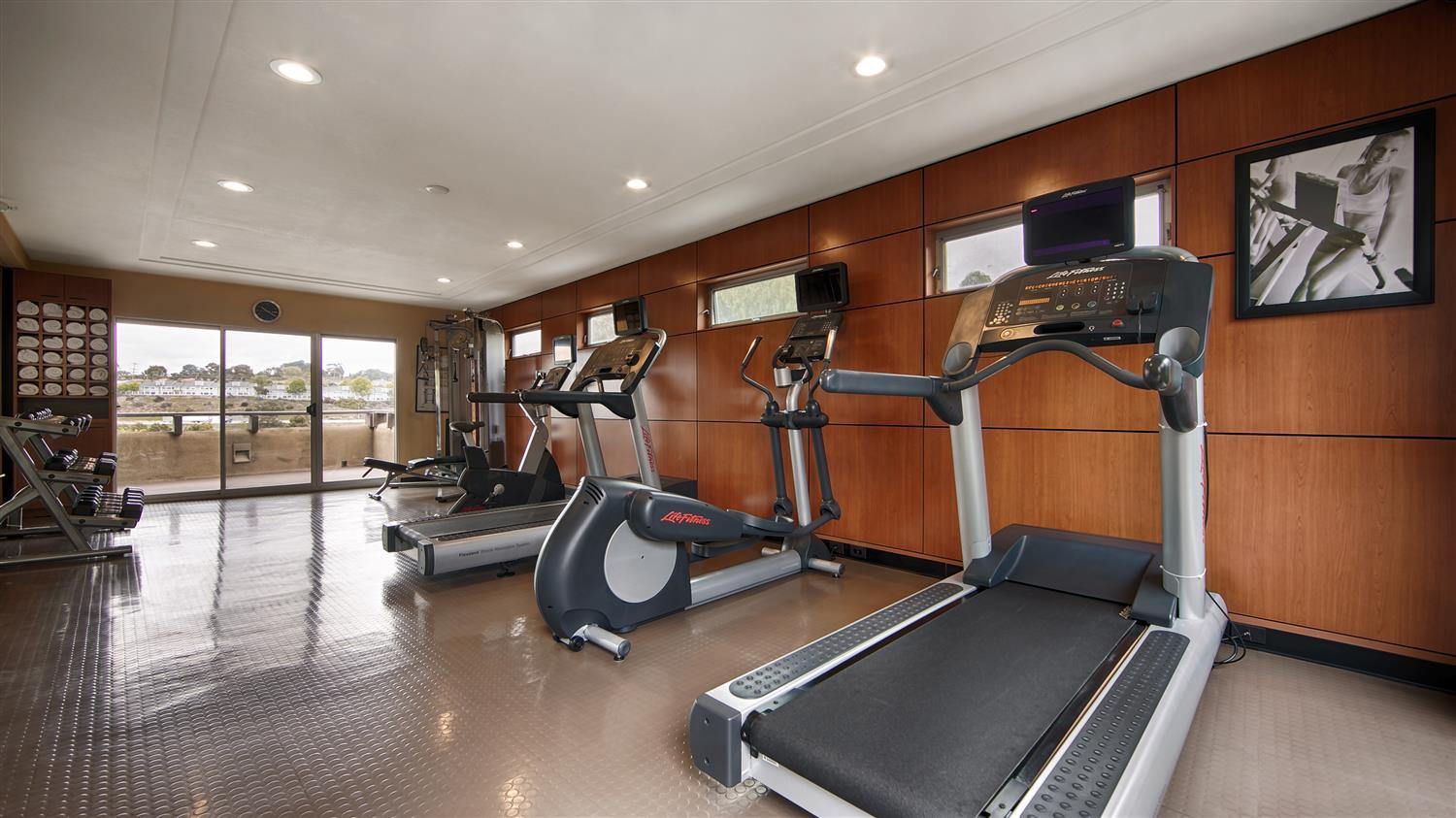אנסיניטס The Encinitan Hotel & Suites מראה חיצוני תמונה