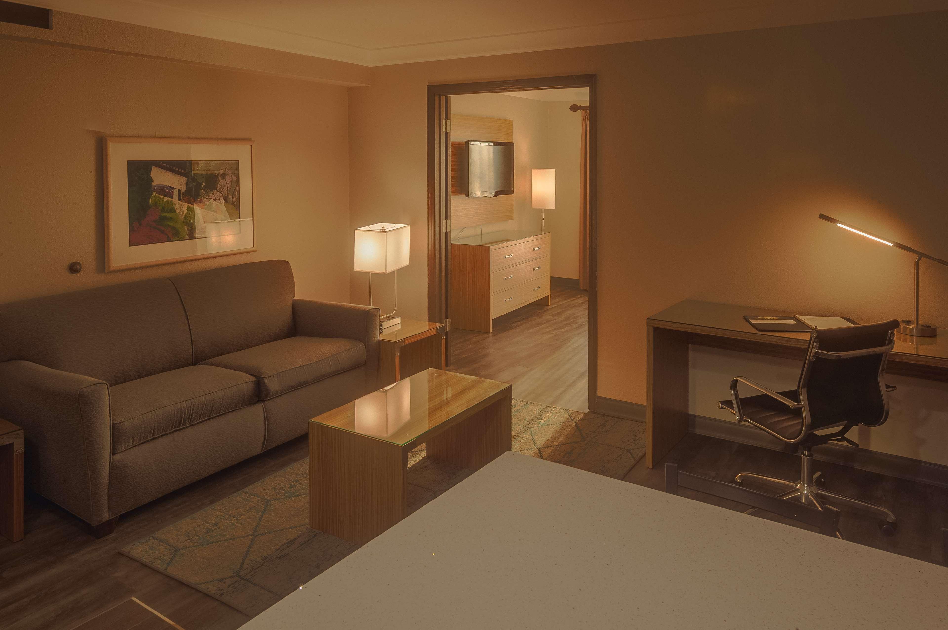 אנסיניטס The Encinitan Hotel & Suites מראה חיצוני תמונה