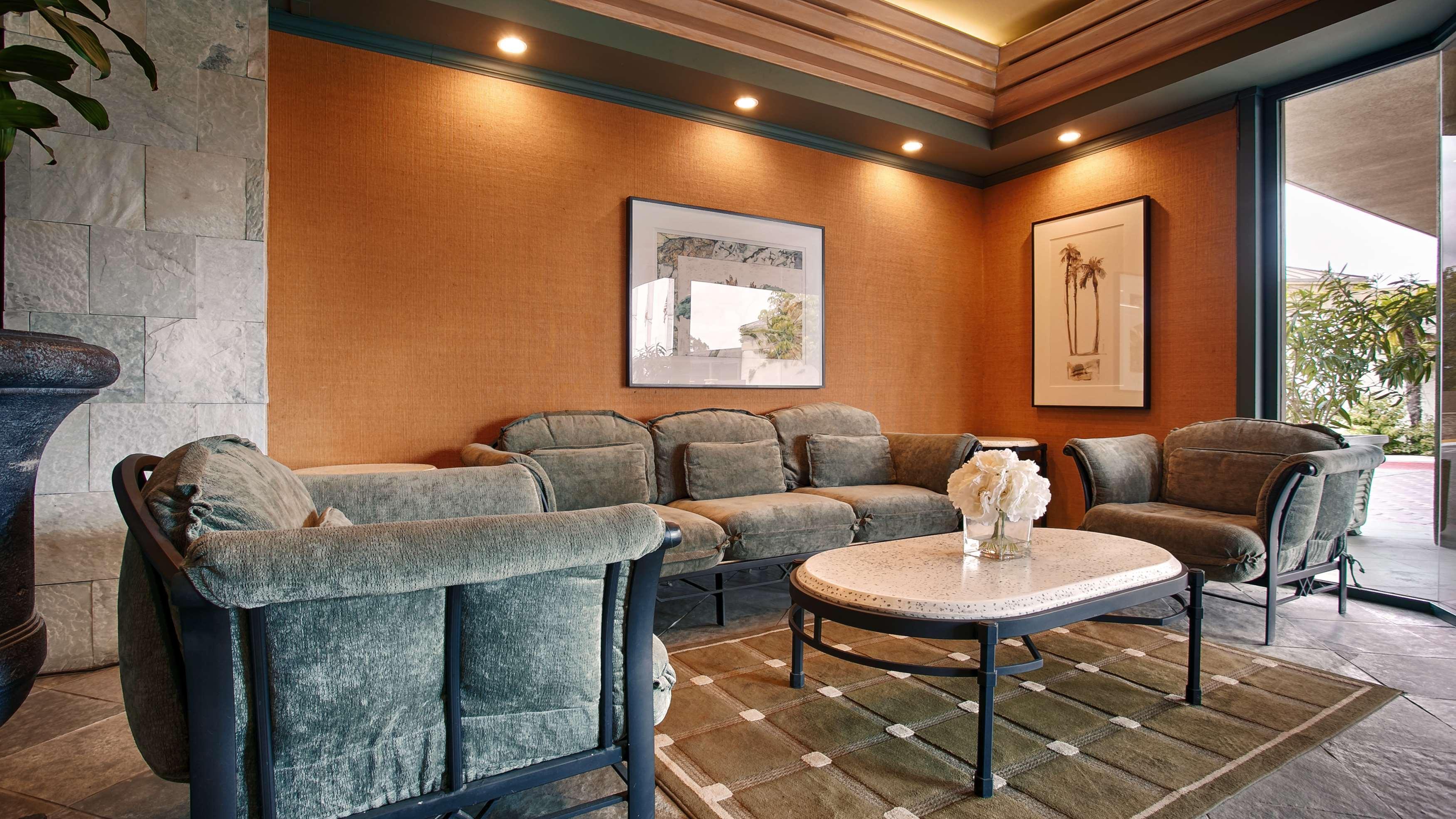 אנסיניטס The Encinitan Hotel & Suites מראה חיצוני תמונה