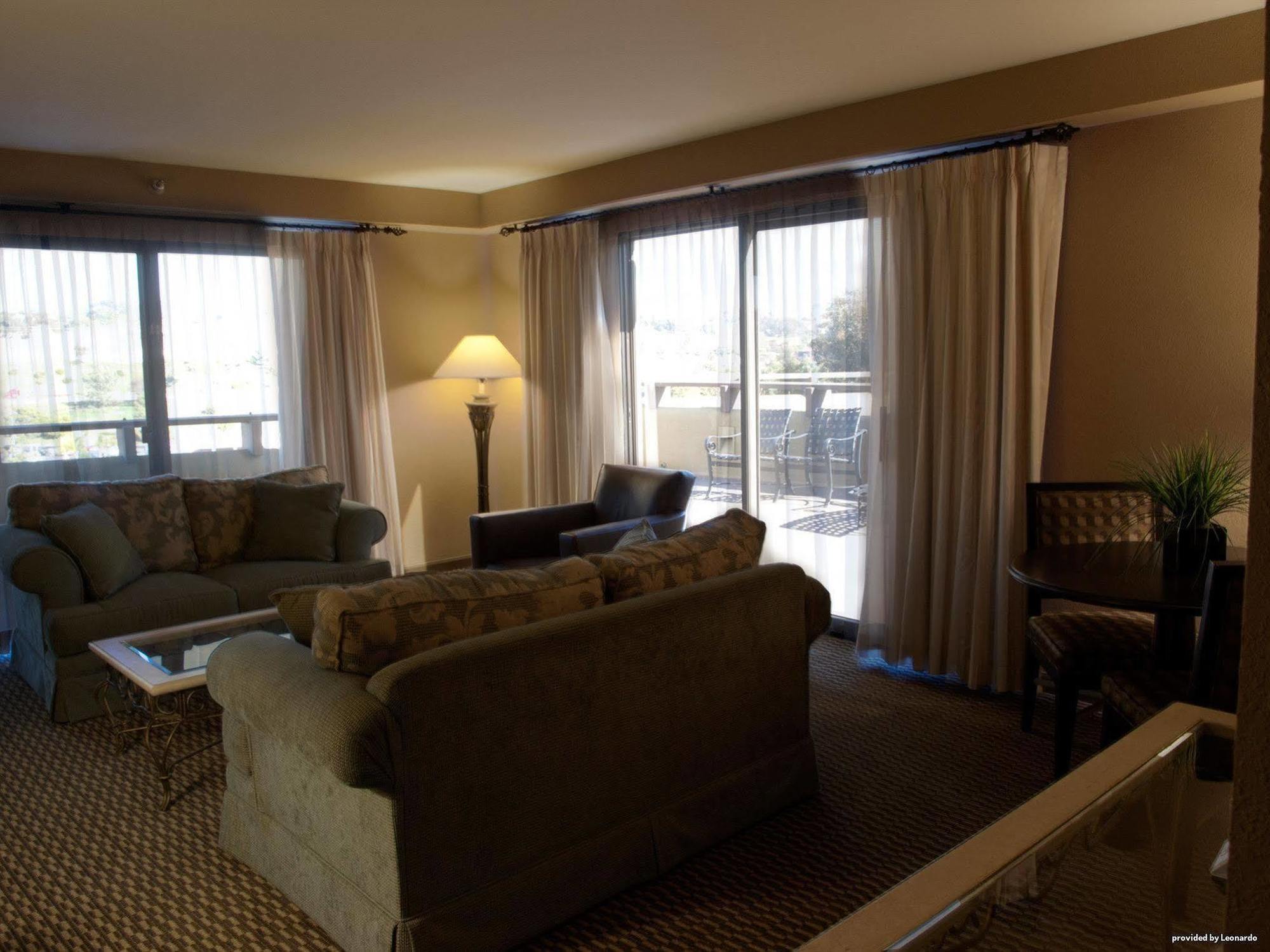 אנסיניטס The Encinitan Hotel & Suites חדר תמונה